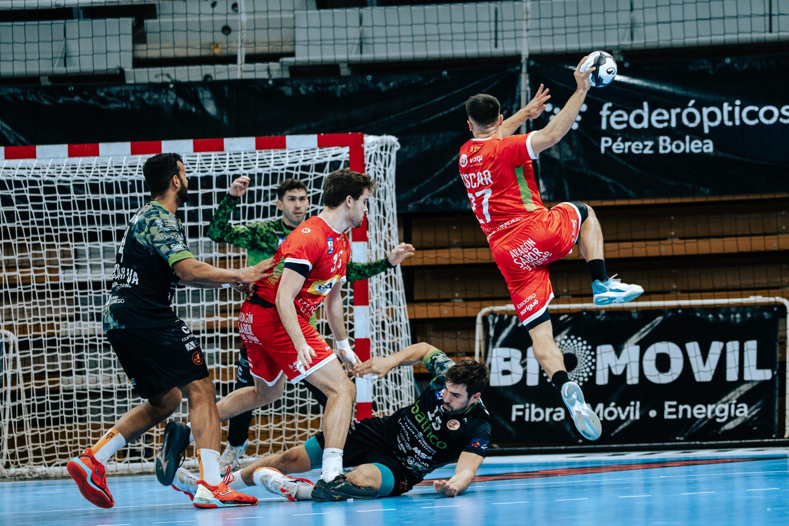 Bada.Huesca.2526.BAthco.Torrelavega